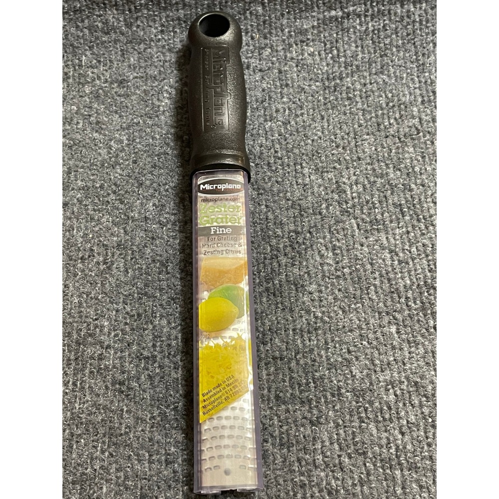 Microplane Fine Zester Grater Black Handle Stainless Steel with Cover 12 Inch